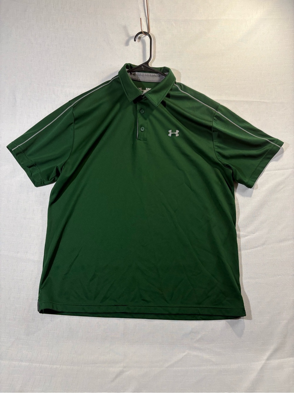 Under Armour HeatGear Men’s Loose Short Sleeve Green Polo Shirt XL